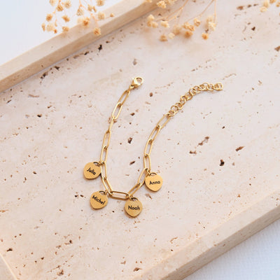 Armband mit Herzanhängern - OTANTO