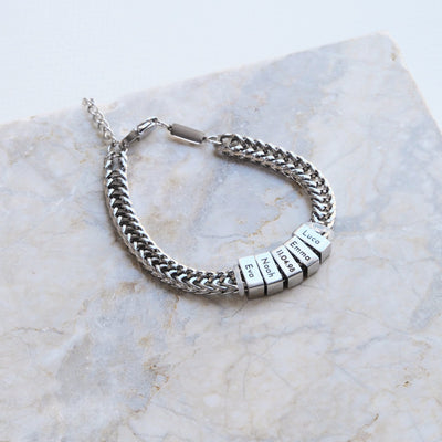 Retro Armband mit gravierten silbernen Beads - OTANTO